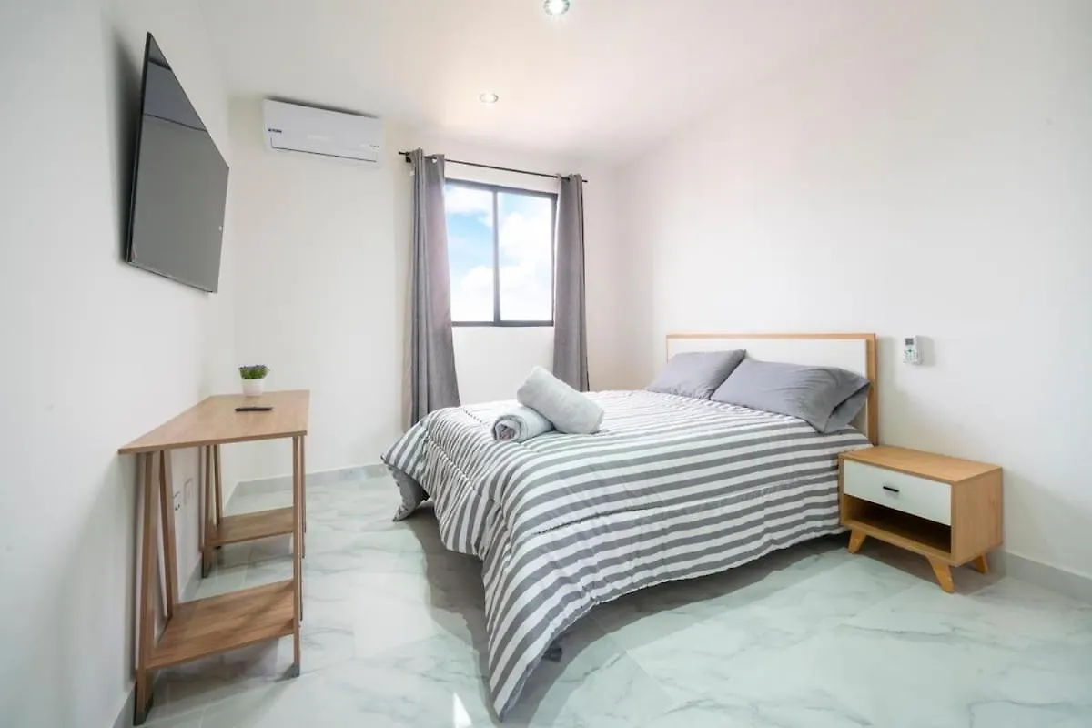 アパート Apt Ceiba Tu Refugio Familiar Alberca Y Jardines プレヤデルカーメン