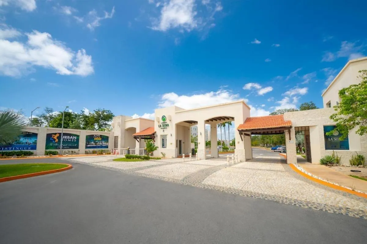 アパート Apt Ceiba Tu Refugio Familiar Alberca Y Jardines プレヤデルカーメン