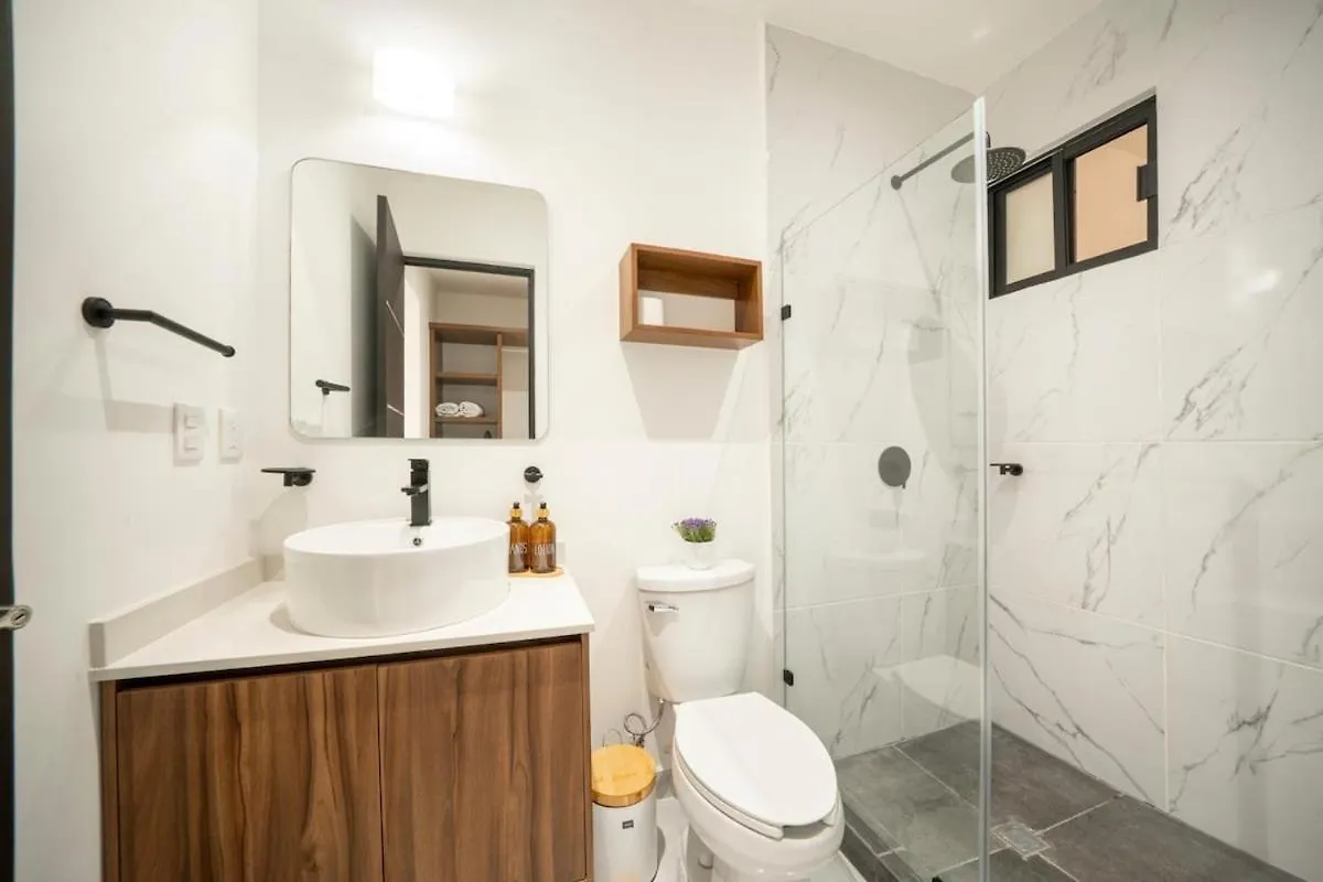 アパート Apt Ceiba Tu Refugio Familiar Alberca Y Jardines プレヤデルカーメン メキシコ
