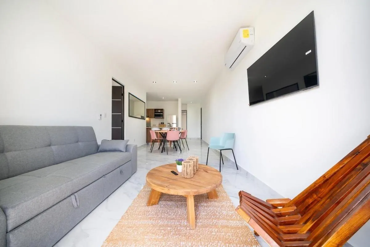 Apt Ceiba Tu Refugio Familiar Alberca Y Jardines プレヤデルカーメン アパート