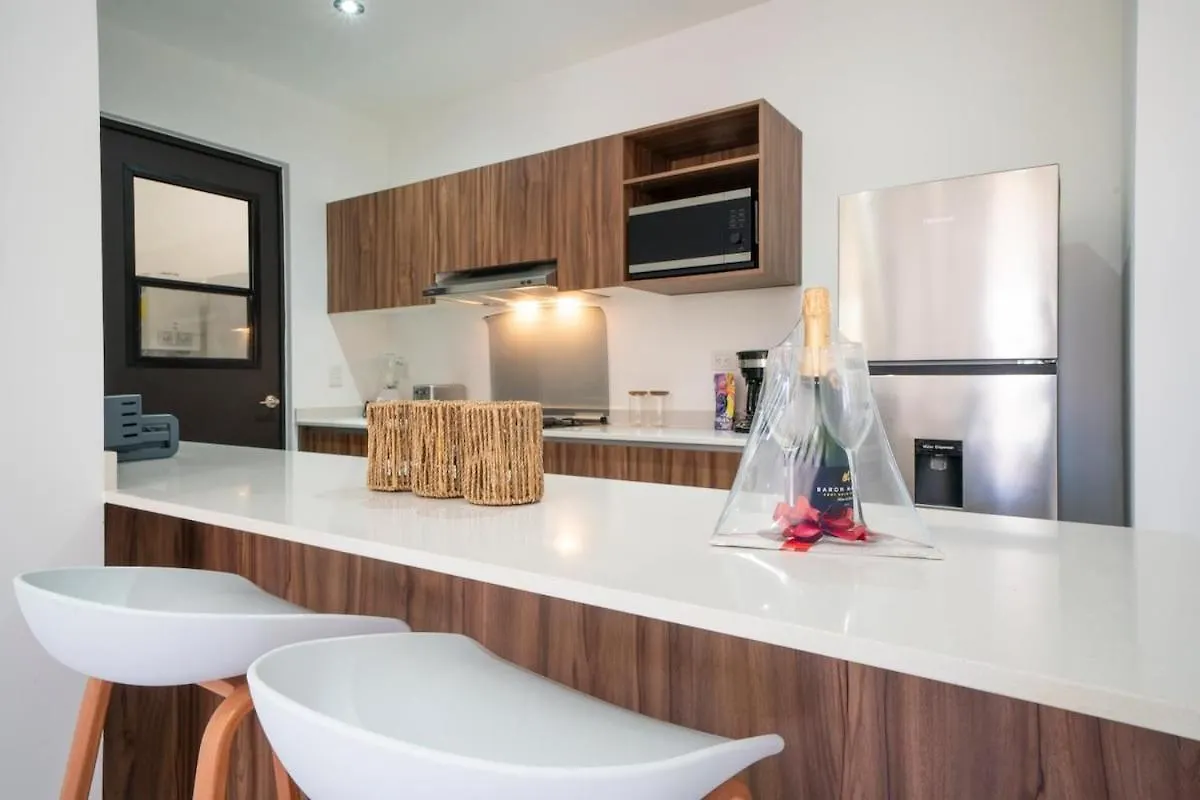 Apt Ceiba Tu Refugio Familiar Alberca Y Jardines プレヤデルカーメン メキシコ