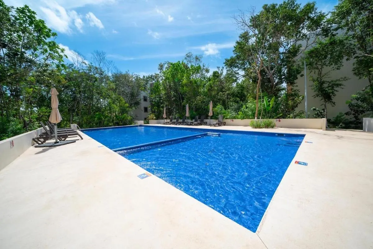 Apartment Apt Ceiba Tu Refugio Familiar Alberca Y Jardines Playa del Carmen